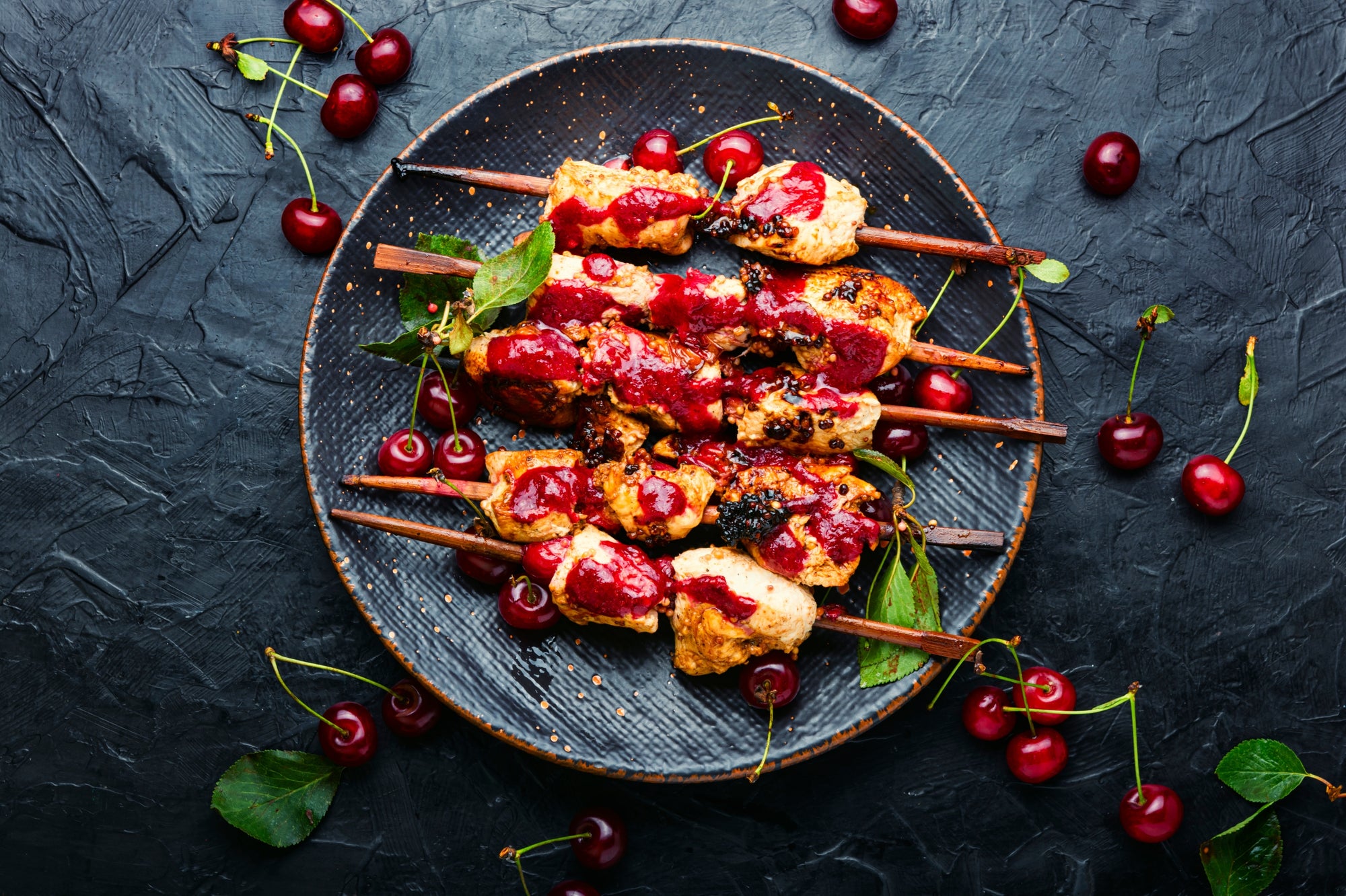 Grillen Catering Berlin - Haehnchenspiesse mit BBQ Sauce