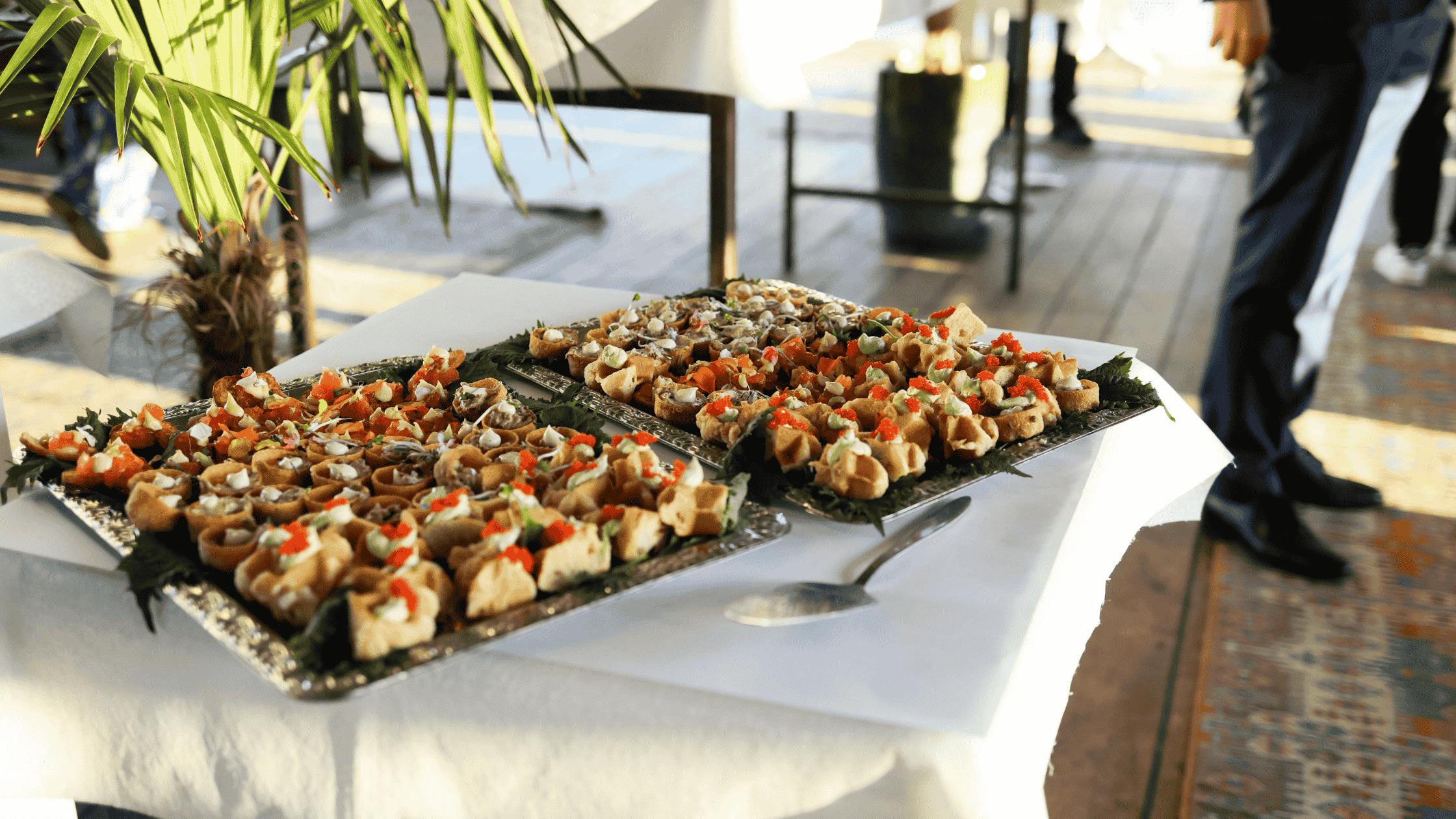 Catering Vergleich Plattformen: Vorteile, Nachteile & worauf du achten solltest